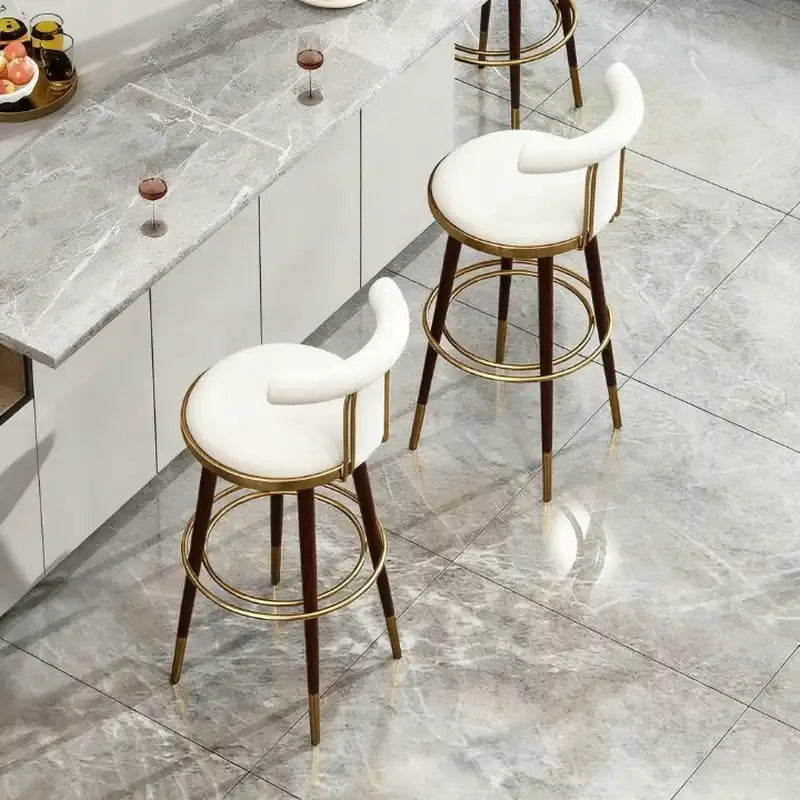 Taburetes de bar de terciopelo verde - Estructura dorada | Asientos de lujo