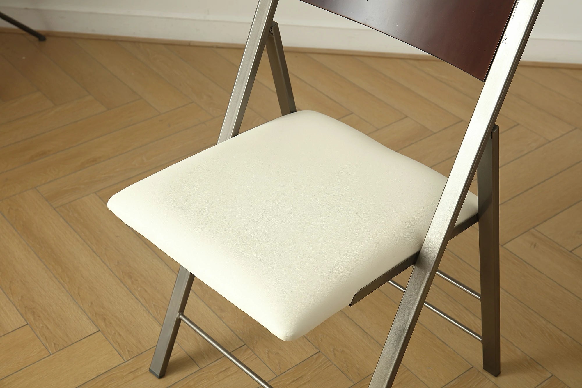 Vastatio Furniture
