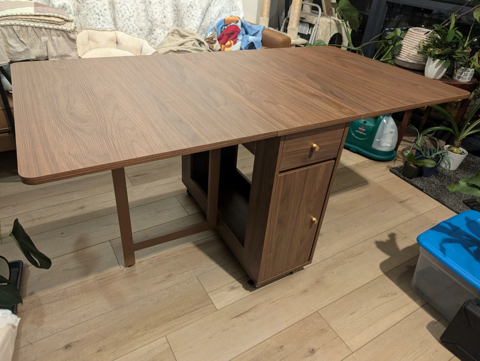 Vastatio Furniture