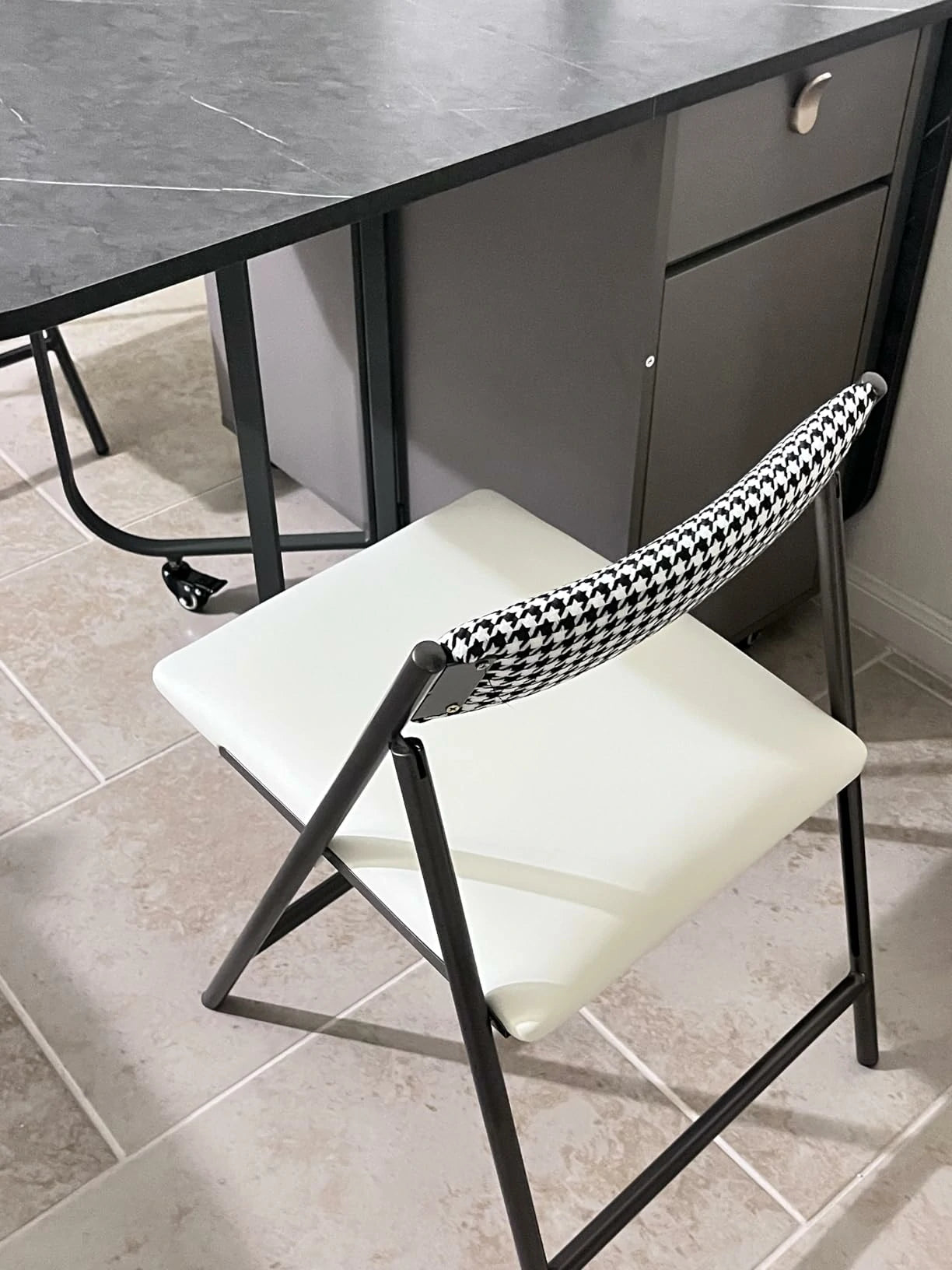 Vastatio Furniture